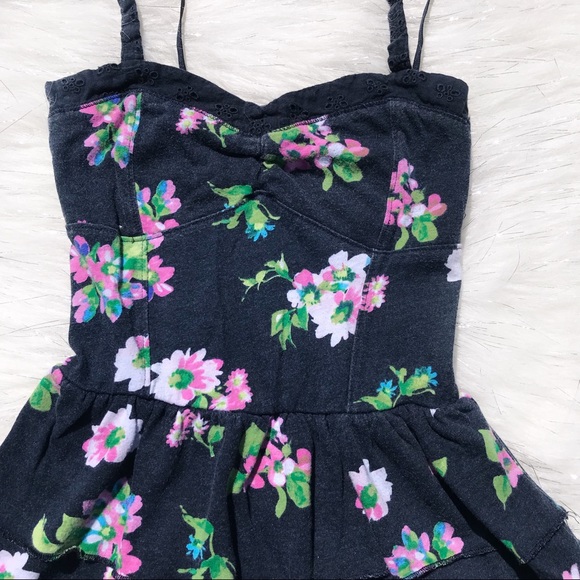 Aeropostale Navy Floral Peplum Top XS - Picture 2 of 5